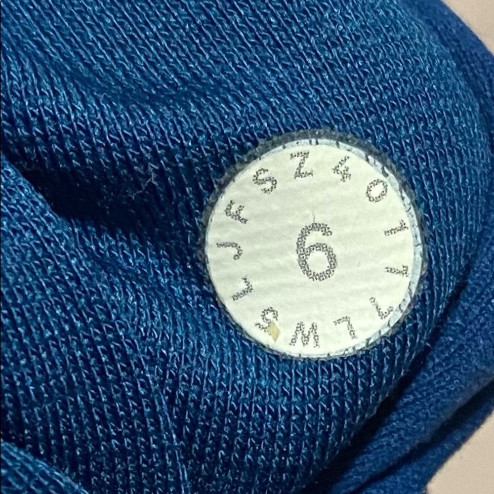 How to find your lululemon online using size dot! - Picture 2 of 5